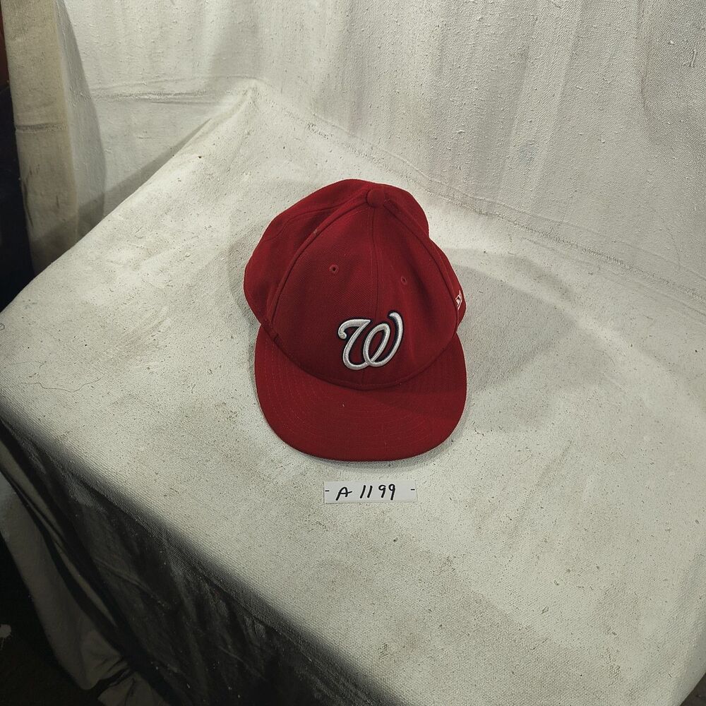 Washington Nationals Men's Size 7.5 Fitted Red And Blue Official MLB  New Era